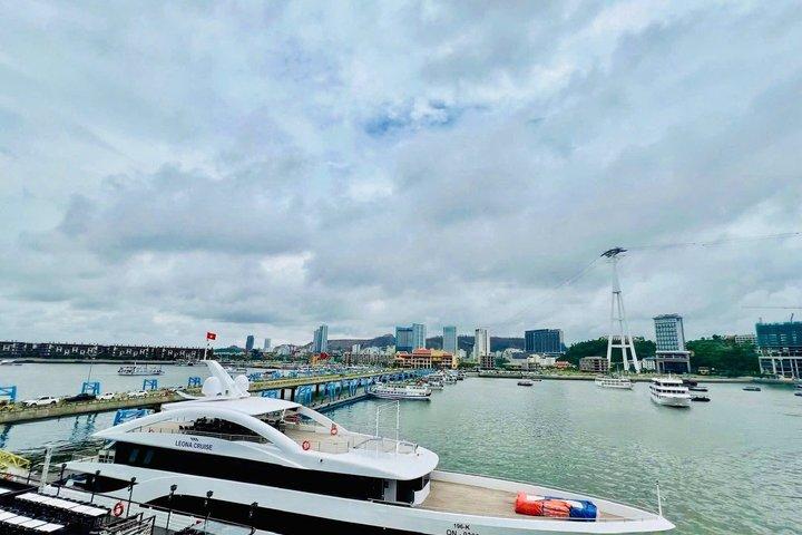 Leona 5-Star Luxury Day Cruise Experience in Ha Long Bay