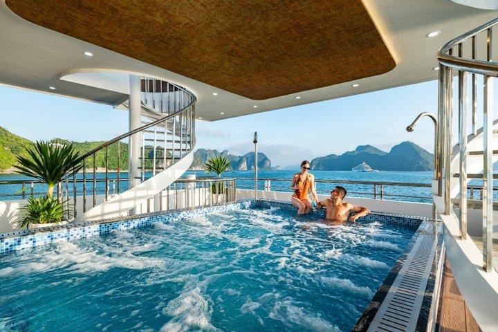 From Hanoi: 5-Star Scenic Cruise with Buffet Lunch & Limousine