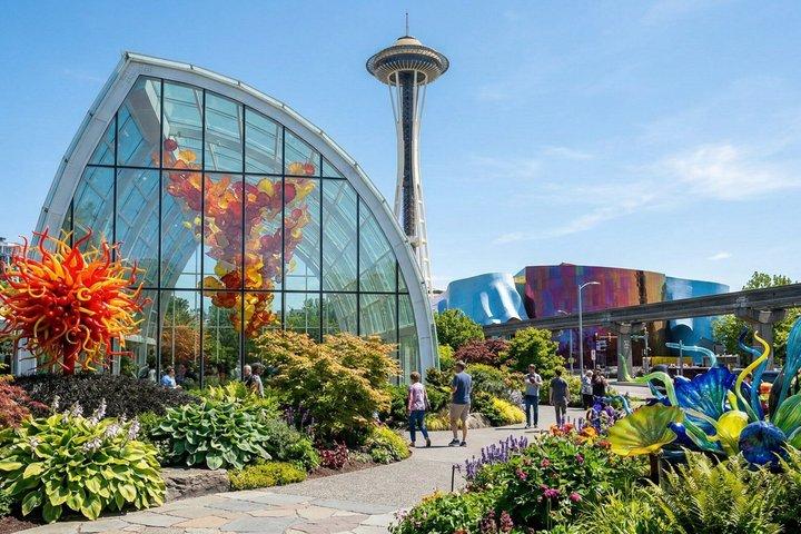 Discover Seattle: A Self-Guided Tour