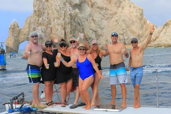 All Inclusive Baja Blast Boat Tour: Snorkeling, Food, Drinks