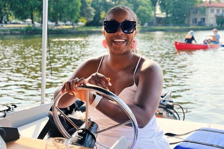 Boat Rental @The Wharf DC No License Required Be your own Captain
