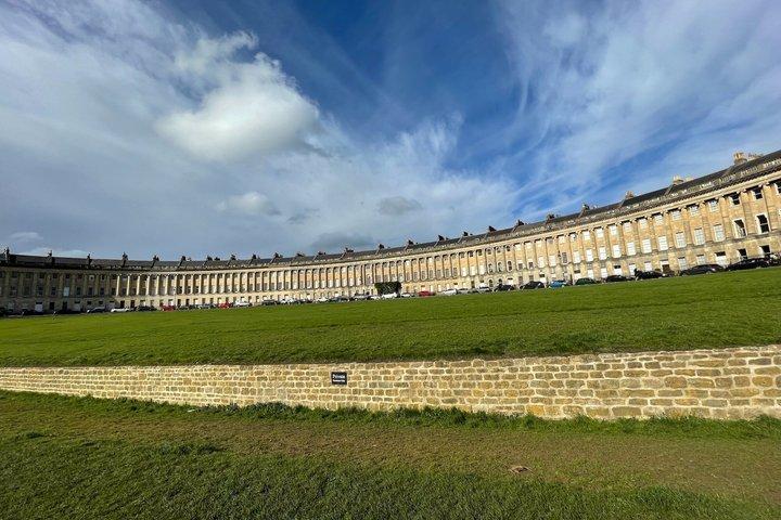 Romans, Royals and Regency Bath Self Guided Tour with App