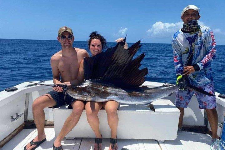 Cancun fishing charter if you don't fish you don't pay 46ft yacht 12pax 25P14