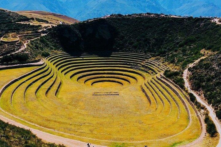 Excursion to Moray and salt mines with visit centre textil.