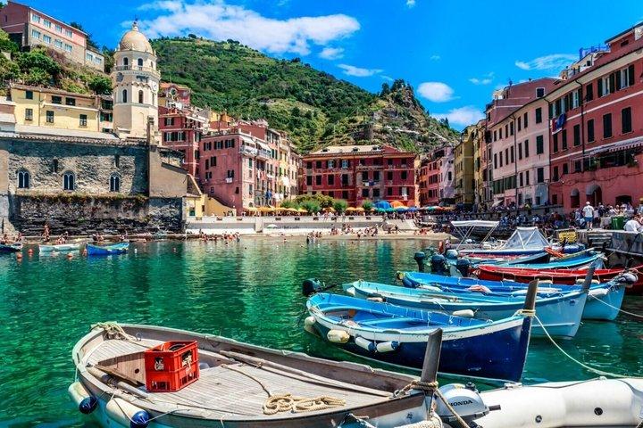 Private Cinque Terre Shore Excursion & Train Card from La Spezia