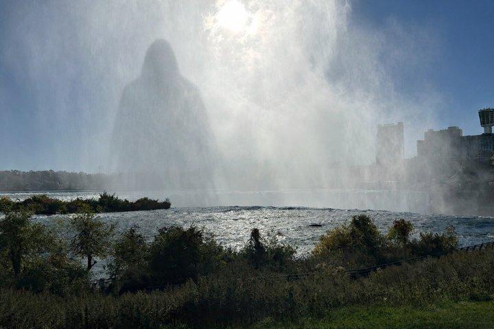 Niagara Falls USA: Ghost Mob and Crime Tour Mist and Madness