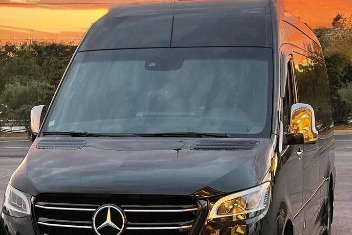 Piraeus Port To Athens City Center Private Arrival Transfer