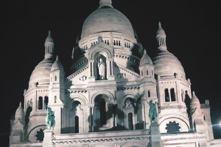 2h - Paris by Night - Private Guided Tour in a Pink 2cv