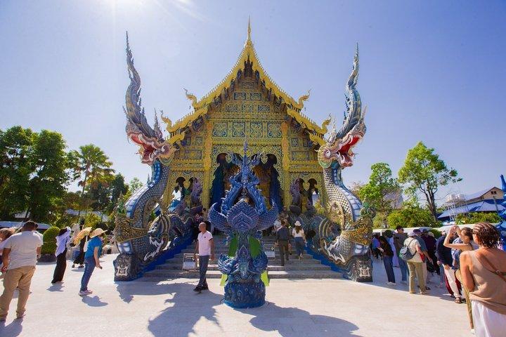 Chiang Rai Full Day Tour with Boat Trip and Longneck Village