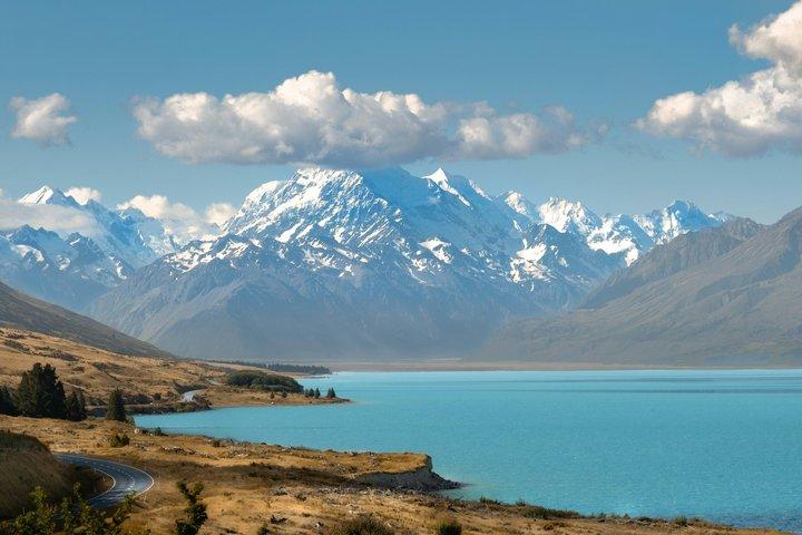 Mt Cook Small Group Scenic Day Tour from Queenstown