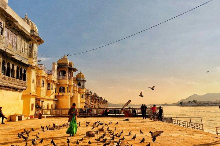 Udaipur City Tour City Palace Jagdish Temple and Sunset Boat Ride