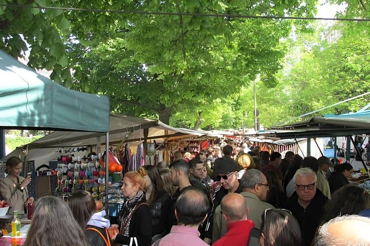 Berlin Off the Beaten Path: Neighbourhoods & Street Culture