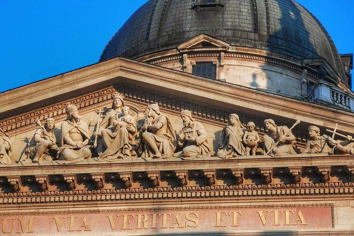 Budapest City Highlights and Hidden Gems Walking Tour