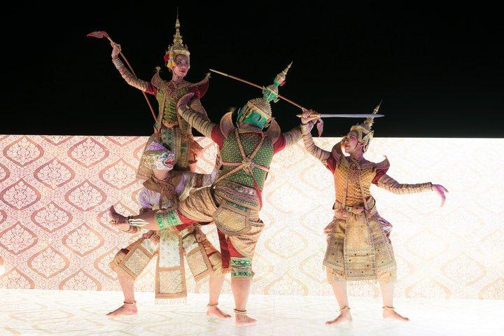 Bangkok Night River Dinner Cruise & Cultural Show by Sawasdee