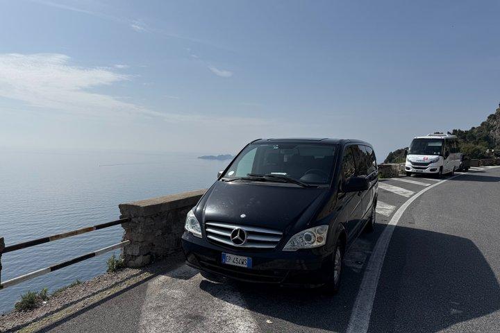 Private Luxury Transfer from Naples to Positano or Vice Versa