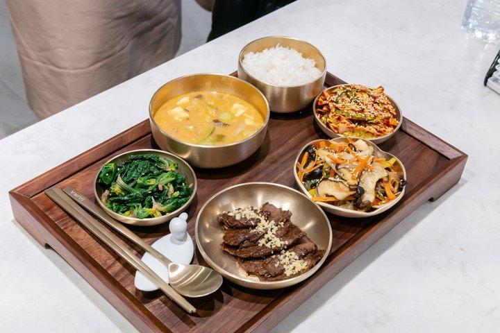 A Complete Korean Table Experience with Hanok View