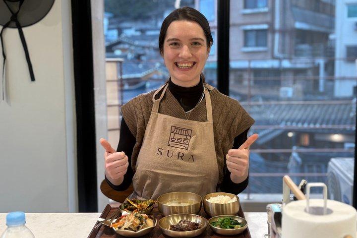 A Complete Korean Table Experience with Hanok View