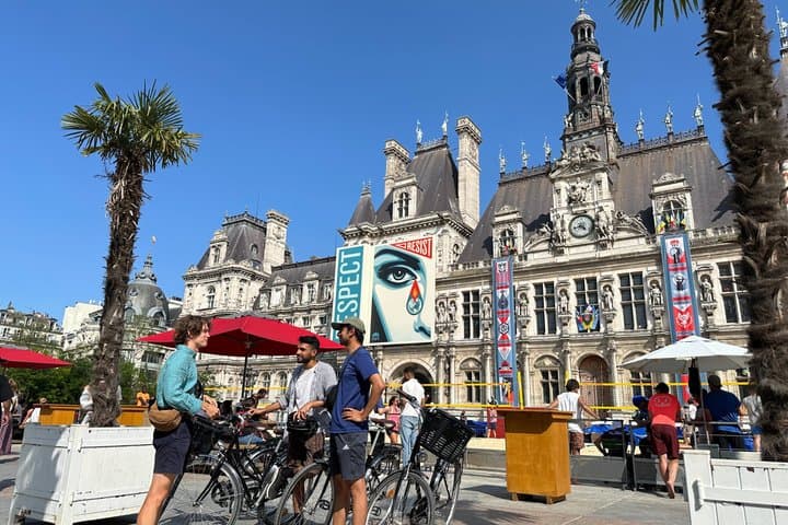 Paris Private Bike or eBike Tour Top Sights