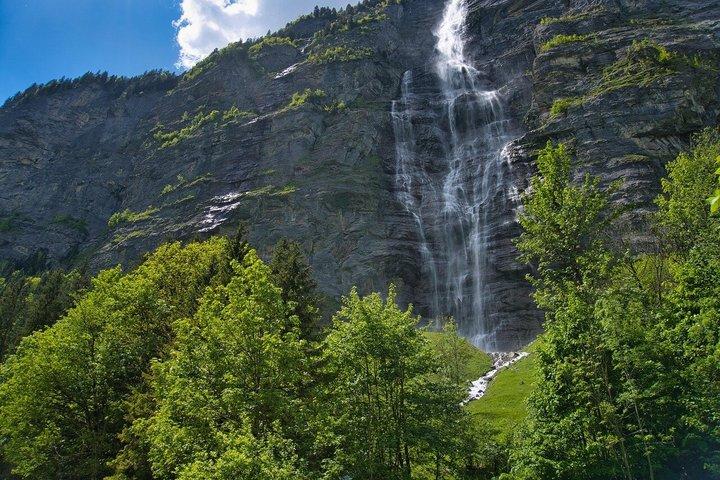 Private Swiss Alps tours Interlaken Lauterbrunnen and Grindelwald