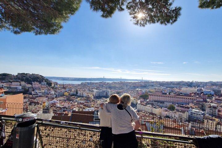 Full day tour to visit Sintra and Cascais