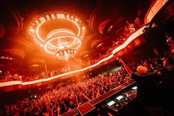 Las Vegas Two Day VIP Pool Party and Nightclub Experience