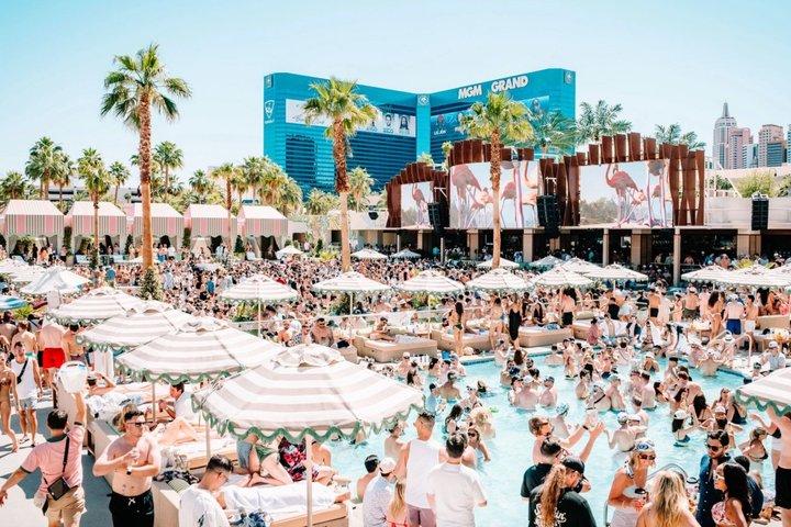 Las Vegas Two Day VIP Pool Party and Nightclub Experience