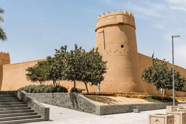 Riyadh City Tour Historical and Modern Landmarks
