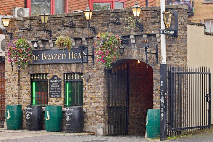 Express Jameson Whiskey Experience and Oldest Pub in Ireland