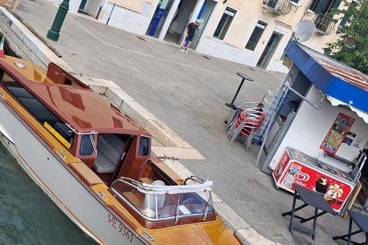 Venice Private Water Taxi from your Hotel to Santa Lucia Station