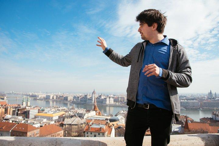 Historic Buda Castle Tour with Matthias Church