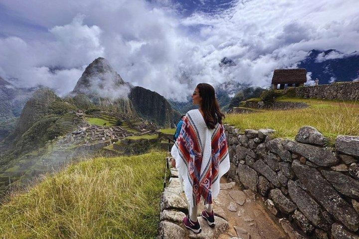 Machu Picchu 2-Day Tour with Entrance in Aguas Calientes