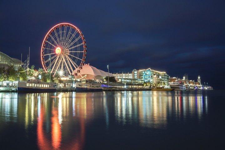Chicago Private Night Skyline and Lakefront Scenic Tour