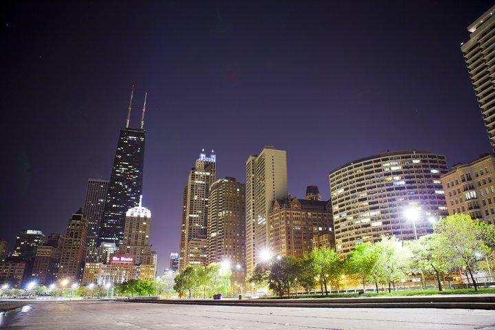 Chicago Private Night Skyline and Lakefront Scenic Tour
