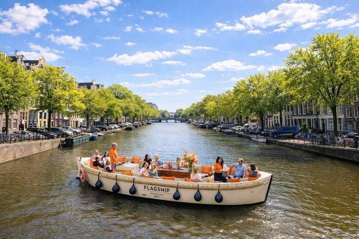 Amsterdam German Canal Cruise with Unlimited Drinks option