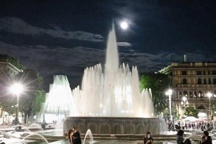 MIlan City Tour by Night summer version