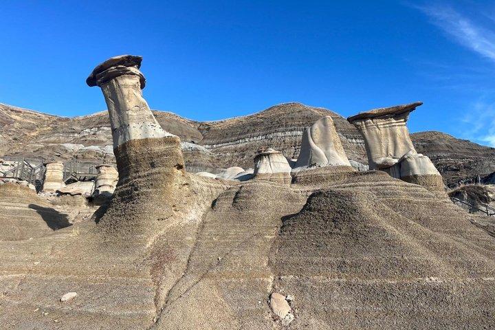 Explore Badlands and Hoodoos Day Trip From Calgary