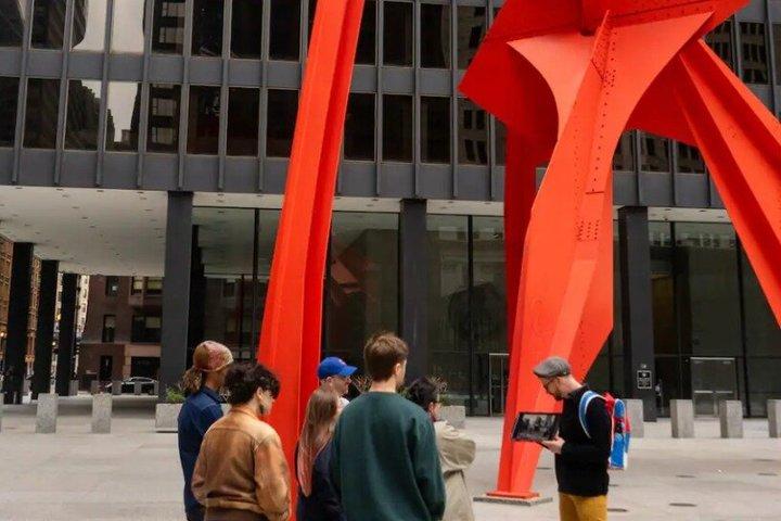 Walkin' with Colin: Chicago History-Mystery-Comedy-Tragedy Tour