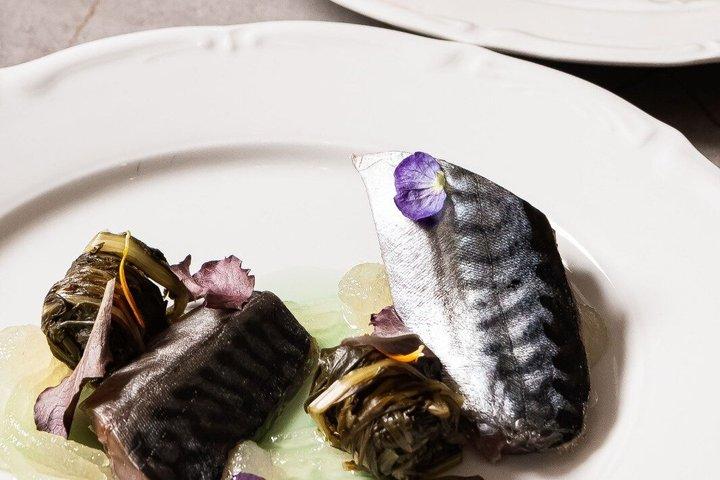 Gourmet Tasting Dinner in Naples: 8 Courses & Wine Pairing