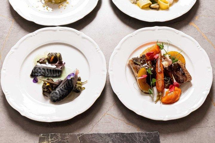 Gourmet Tasting Dinner in Naples: 8 Courses & Wine Pairing