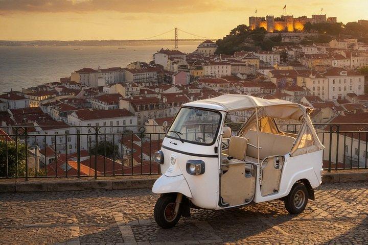 Discover Hidden Lisbon: Secret Viewpoints + Local Stories