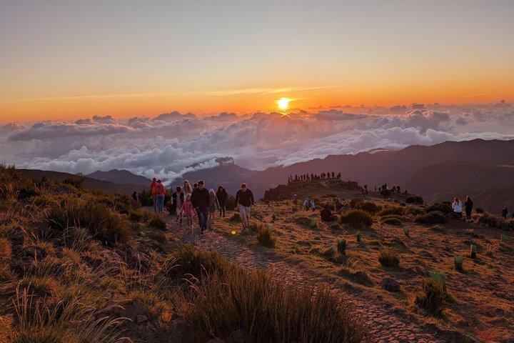 Madeira Sunrise Transfer to Pico do Arieiro