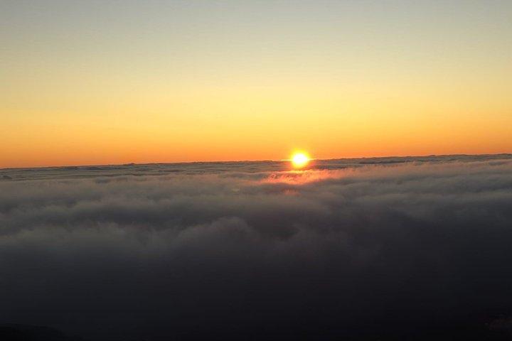 Sunrise Tour at Pico do Arieiro Above the Clouds Experience