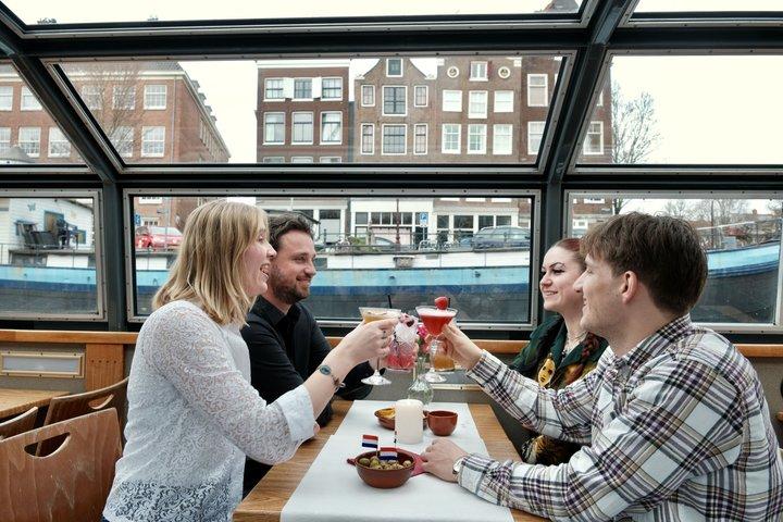 Amsterdam Evening Cocktail Cruise with snacks