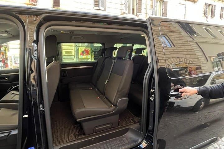Private Civitavecchia Port Transfer From / To Rome City Center