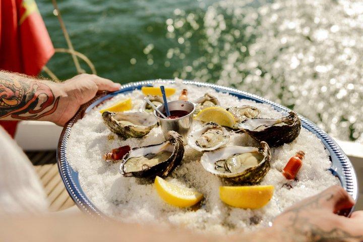 Oyster Tasting Sailboat Tour in Lisbon with Green Wine