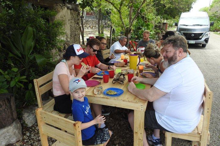 The secrets of Uxmal, Cenote and home made food