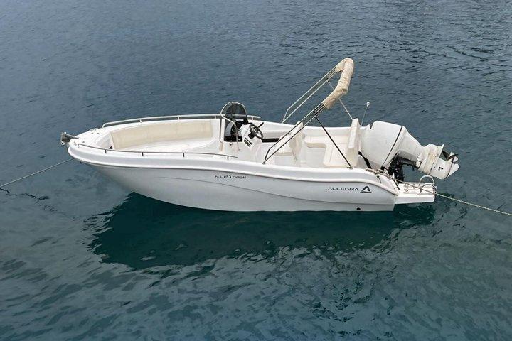 Private Saranda Speedboat Tour to Krorez Bay