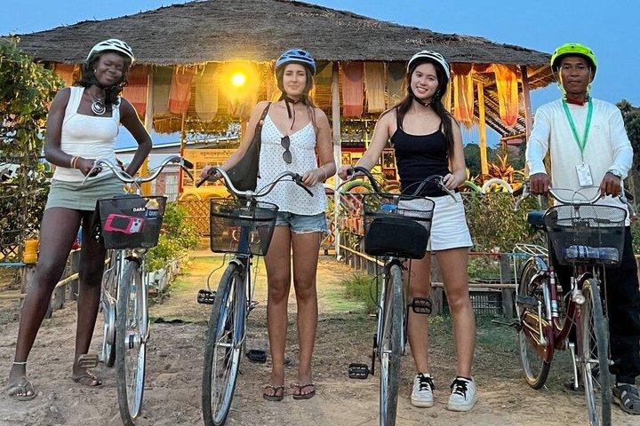 Siem Reap; Private Countryside, Sunset, Bike Tours & Picnic