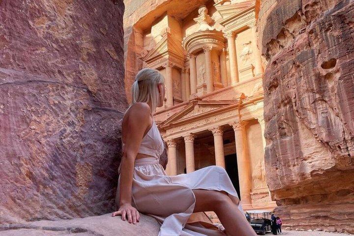Petra Kerak Castle and Shobak Castle Private Guided Tour