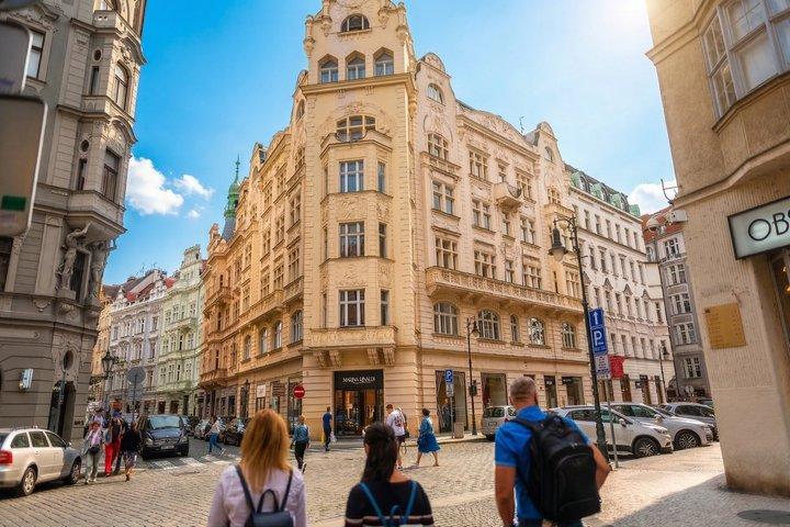 Prague Old Town and Jewish Quarter 90 minutes Guided Tour